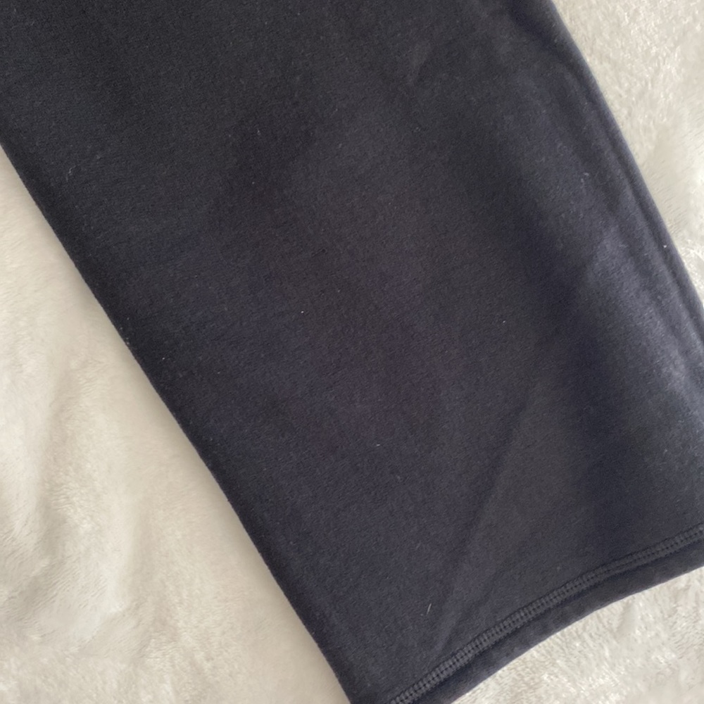 Hanes black fleece pants - Picture 14 of 15